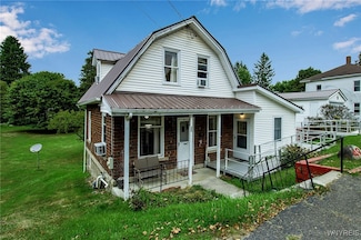 49 Rauber St, Wellsville, NY 14895