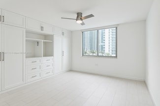801 Brickell Key Blvd Unit 908, Miami, FL 33131