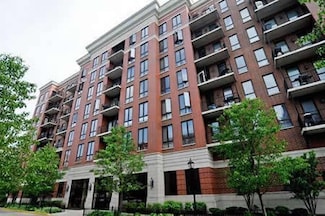 343 W Old Town Ct Unit 409, Chicago, IL 60610
