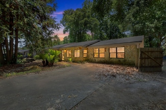 4601 Heatherwood Way, Milton, FL 32571