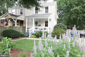 5862 Monticello Rd, Alexandria, VA 22303
