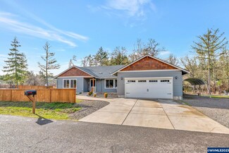 83310 Sproat Ranch Rd, Veneta, OR 97487