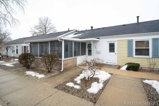 7730 Coachman Ln Unit 72, Jenison, MI 49428