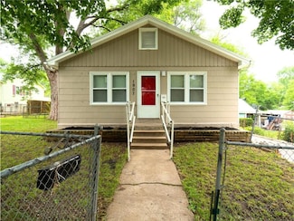 1907 S Evanston Ave, Independence, MO 64052