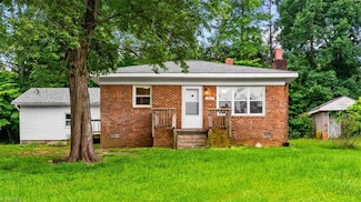 1655 Oakleigh Rd, Mc Leansville, NC 27301