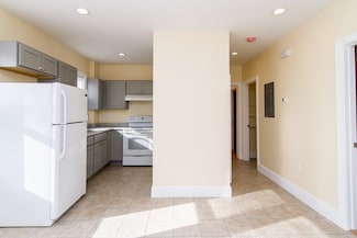 3 Atlantic Ave, Attleboro, MA 02703