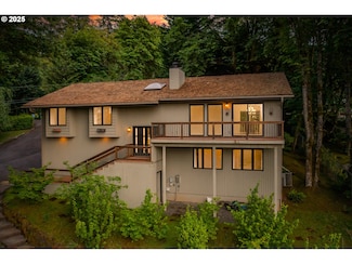 1610 Lee St, Lake Oswego, OR 97034
