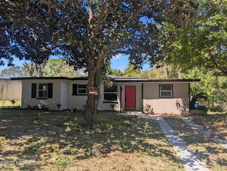 923 Carrollton Rd, Jacksonville, FL 32208
