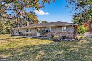 5011 Brinkley Rd, Temple Hills, MD 20748