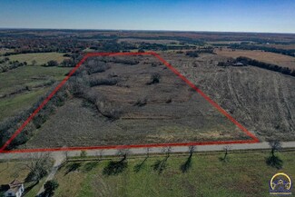 00000 W 245th St, Lyndon, KS 66451