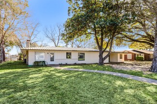 317 Harbert St, Columbus, TX 78934