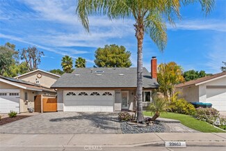 22652 Via Santiago, Mission Viejo, CA 92691