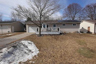 702 18th Street Place, Nevada, IA 50201