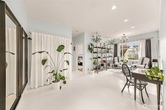1107 E Denny Way Unit B4, Seattle, WA 98122