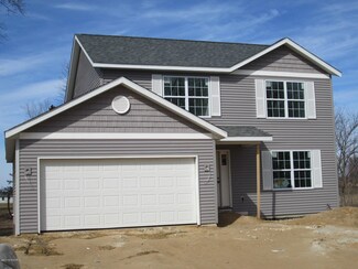 1135 Sonoma Dr, Baroda, MI 49101