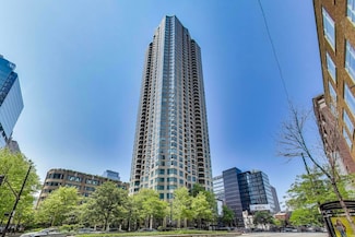 400 N La Salle Dr Unit 1607, Chicago, IL 60654