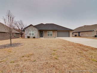 162 Sooner Dr, Stroud, OK 74079