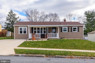 104 Nissley Dr, Middletown, PA 17057