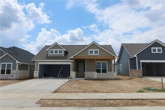 1969 Cambria Dr, Bryan, TX 77807