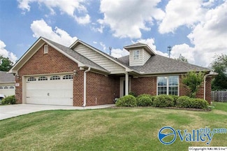 154 Autumn Branch Dr, Madison, AL 35757