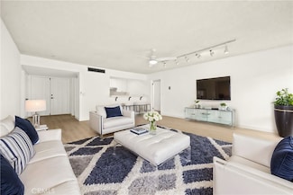 1127 E Del Mar Blvd Unit 235, Pasadena, CA 91106