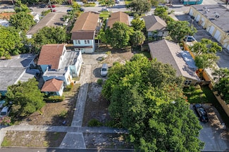 627 Valley Forge Rd, West Palm Beach, FL 33405