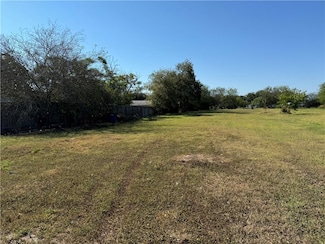 5129 Williams Dr, Corpus Christi, TX 78411