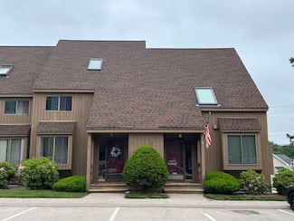 1 Clinton Ct, MerriMacK, NH 03054