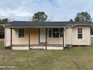 2161 Hines Farm Rd, Jacksonville, NC 28540