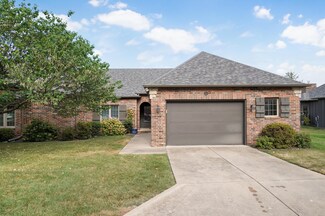 1750 W Bennett St, Springfield, MO 65807