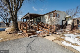 3450 Mountain Rd Unit M74, Hamburg, PA 19526