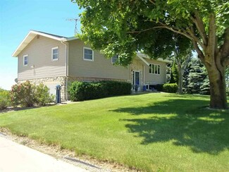 w 6389 County Rd E, Burnett, WI 53922