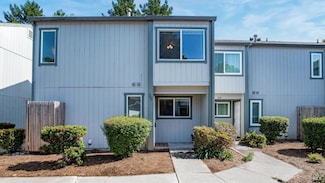 357 Occidental Cir Unit 2, Santa Rosa, CA 95401
