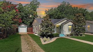 1503 Oak St, McKinney, TX 75069