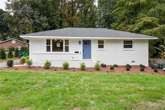 4140 Hiddenbrook Dr, Charlotte, NC 28205