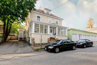 568 Lincoln St, Manchester, NH 03104