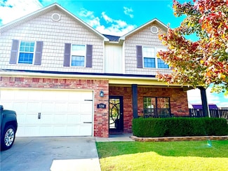 1214 Queensbury St, Lowell, AR 72745