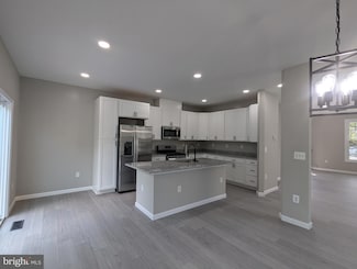 17415 Denali Place, Dumfries, VA 22025