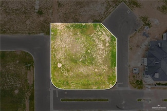 2807 S Vanderbilt St, Edinburg, TX 78539