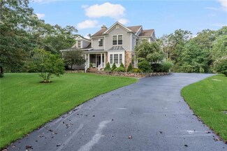82 White Oak Run, Westport, MA 02790