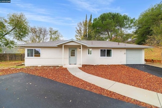 3102 Pine St, Martinez, CA 94553