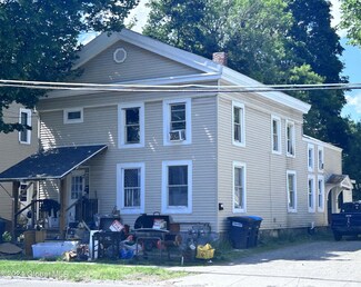 148 Maple St, Glens Falls, NY 12801