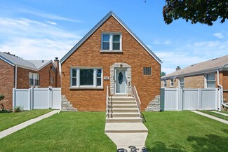 1704 N 17th Ave, Melrose Park, IL 60160