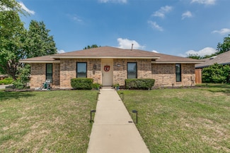 2720 Daybreak Dr, Dallas, TX 75287