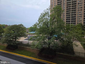 5501 Seminary Rd Unit 214S, Falls Church, VA 22041