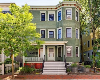 59 Pemberton St Unit 1, Cambridge, MA 02140