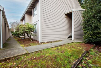 1700 Lake Park Dr SW Unit 15, Tumwater, WA 98512