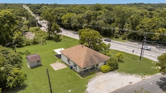 704 E Main St, Ovilla, TX 75154