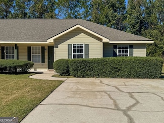 110 Talbot Ct, Saint Marys, GA 31558