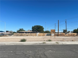 512 W Adams Ave, Las Vegas, NV 89106